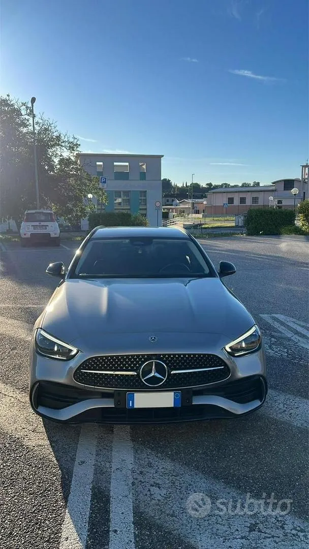 Mercedes-Benz C-Class 2022 photo 2