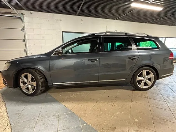 Volkswagen Passat 2013 photo 2
