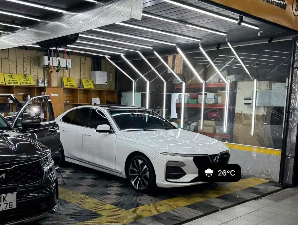 Vinfast Lux A2.0