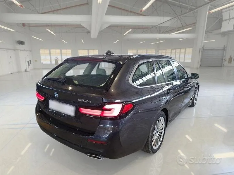 BMW 530 2023 photo 4