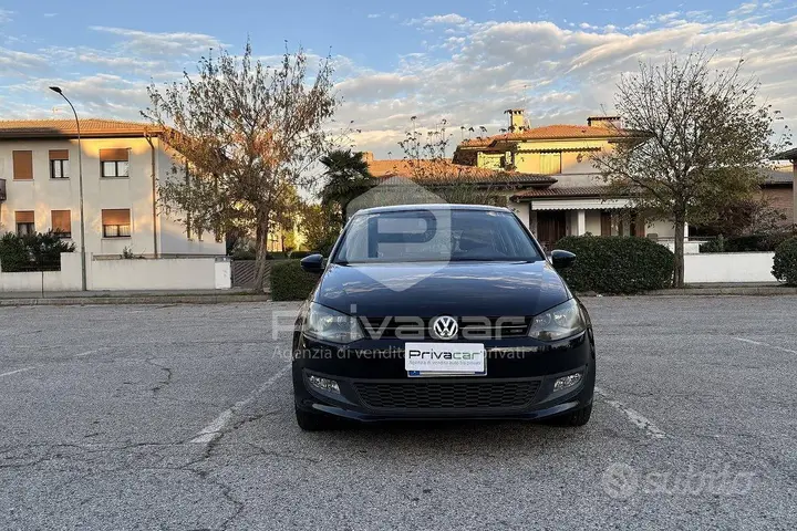 Volkswagen Polo 2013 photo 2