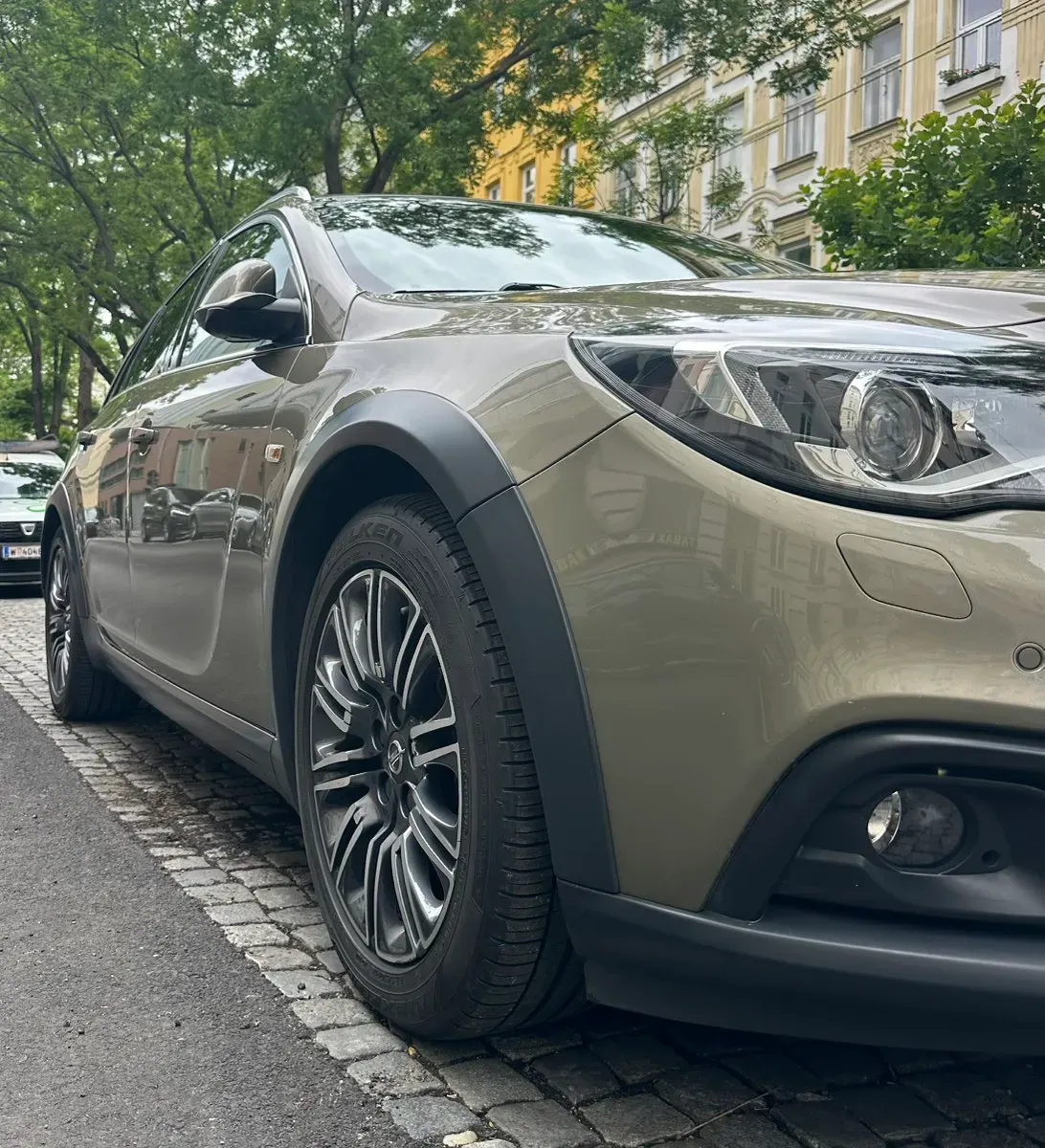 Opel Insignia 2014 photo 2