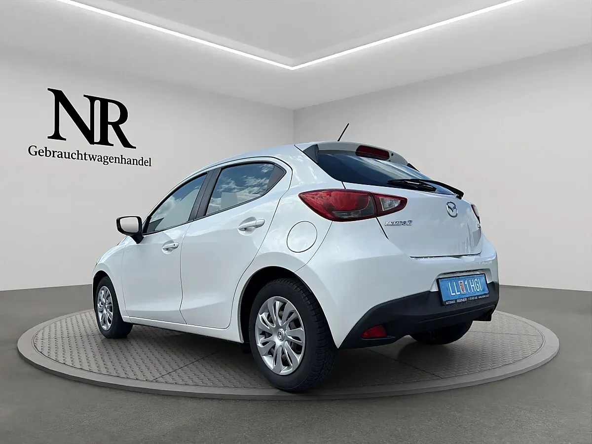 Mazda Mazda2 2017 photo 3