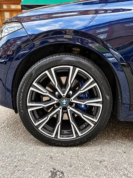 BMW X7 2022 photo 4