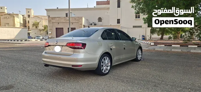 Volkswagen Jetta 2016 photo 2