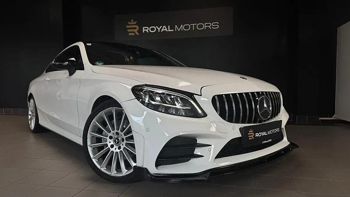 Mercedes-Benz C-Class 2018 photo 2