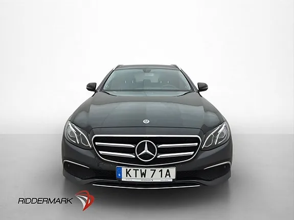 Mercedes-Benz E300 2019 photo 2