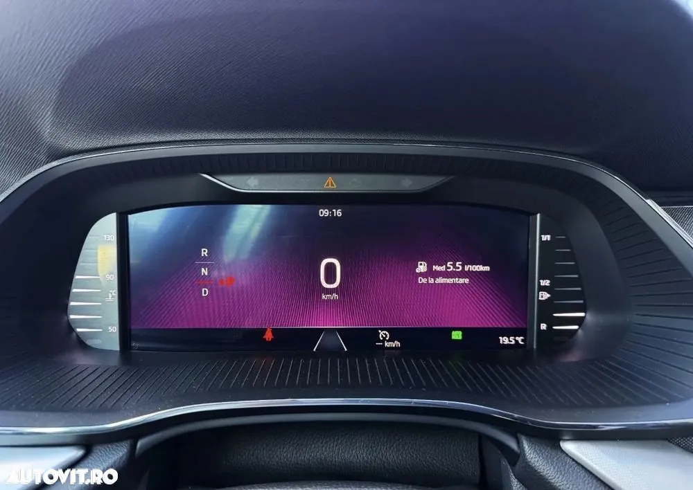 Skoda Octavia 2023 photo 2