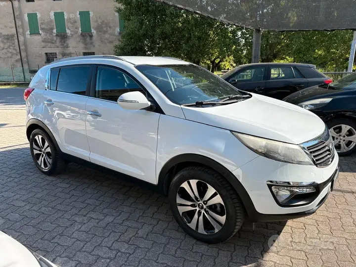 Kia Sportage 2013 photo 2