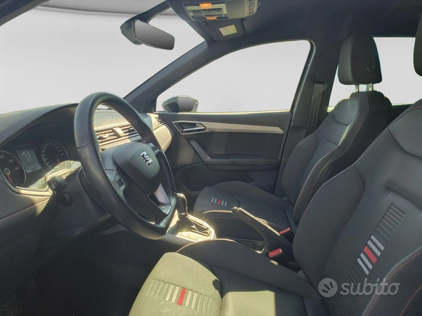 Seat Arona 2021 photo 5