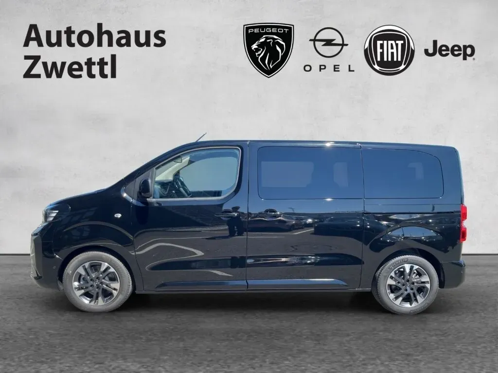 Opel Zafira 2026 photo 3