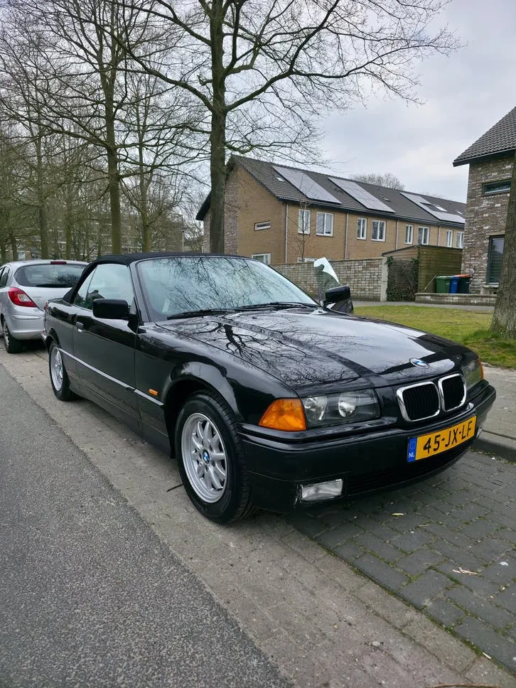 BMW 3Series 1997 photo 2