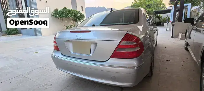 Mercedes-Benz E-Class 2003 photo 2