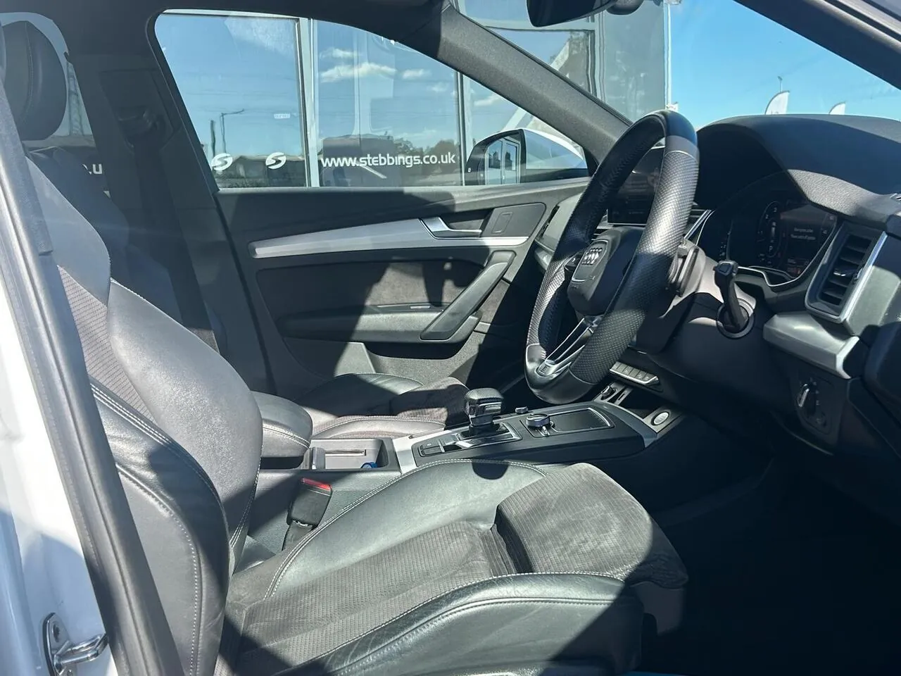 Audi Q5 2018 photo 2