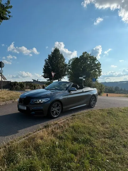 BMW M240I