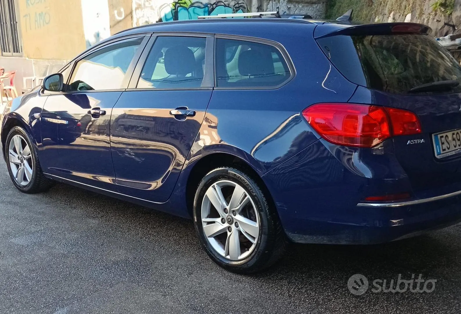 Opel Astra 2013 photo 3