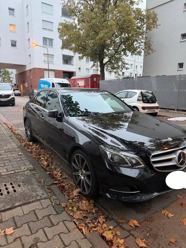 Mercedes-Benz E 300