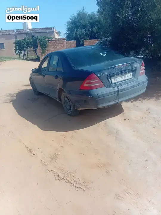 Mercedes-Benz C-Class 2003 photo 2