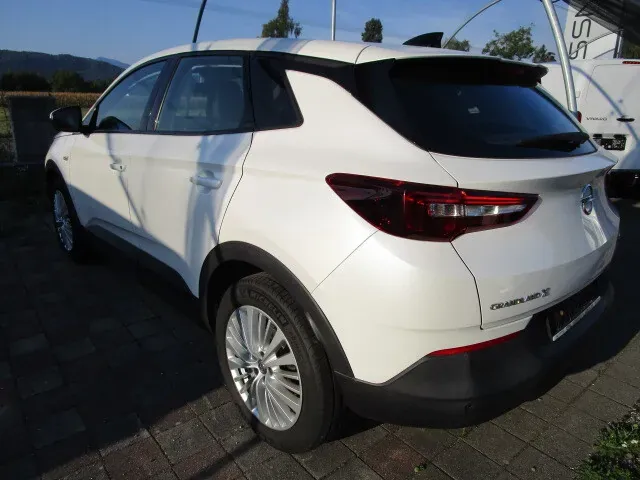 Opel Grandland X 2018 photo 3