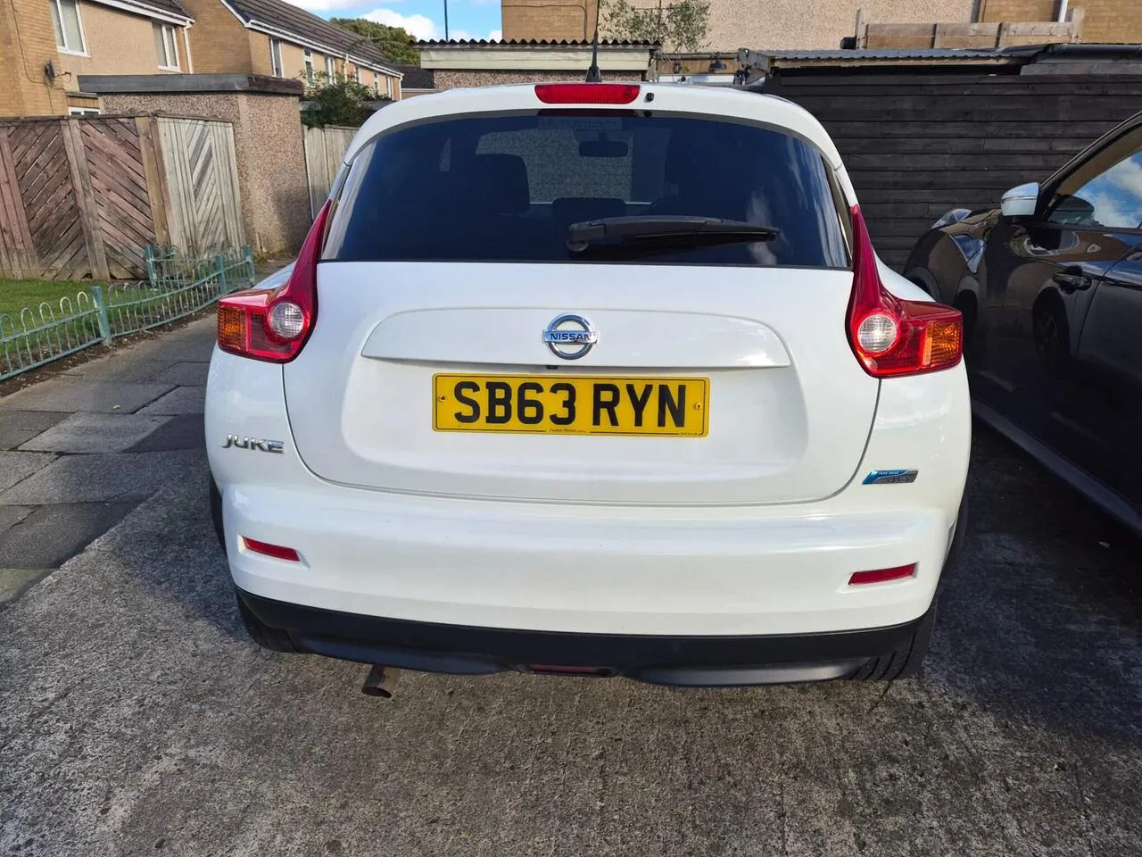 Nissan Juke 2014 photo 2