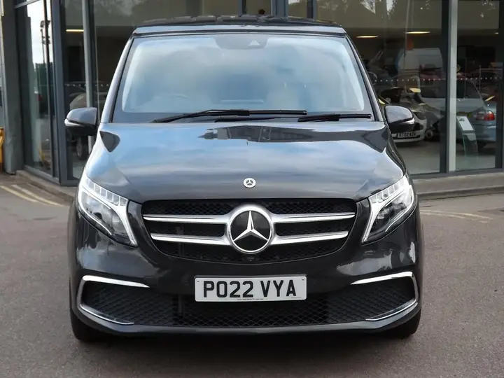 Mercedes-Benz V-Class 2022 photo 3