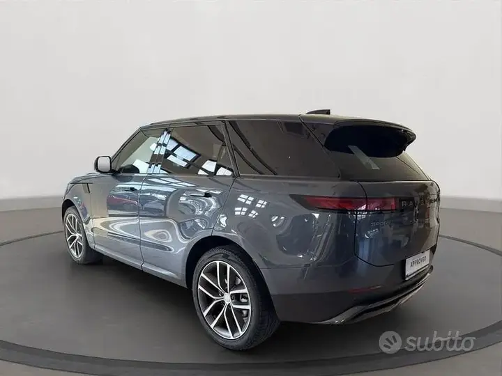 Land Rover Range Rover Sport 2024 photo 5