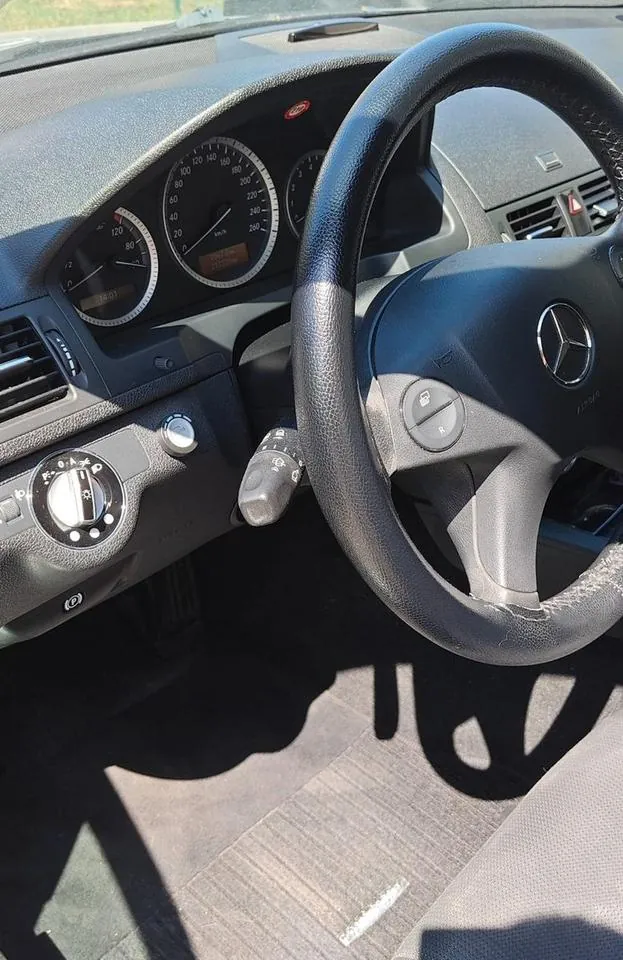 Mercedes-Benz C 180 Kompressor Classic