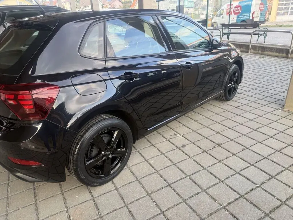 Volkswagen Polo Life 2022 photo 2