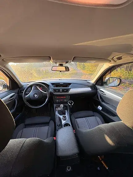 BMW X1 2012 photo 4