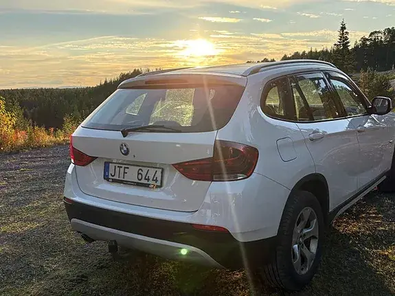 BMW X1 2012 photo 3