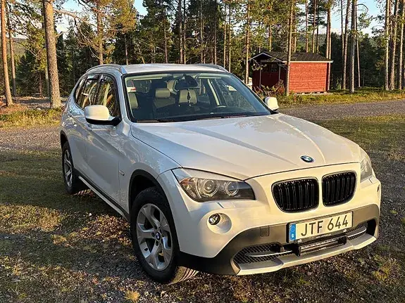 BMW X1 2012 photo 2