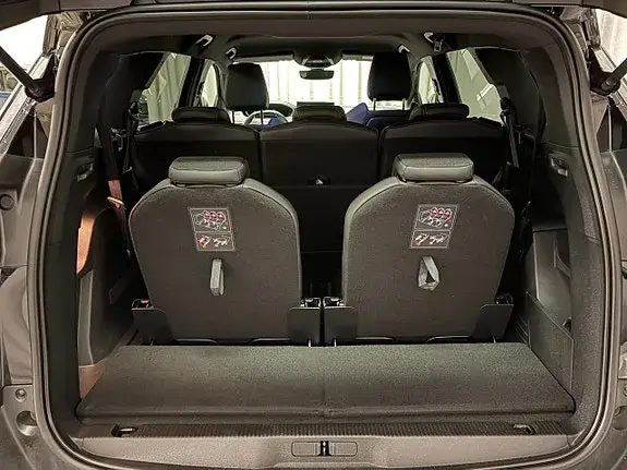 Peugeot 5008 2023 photo 5