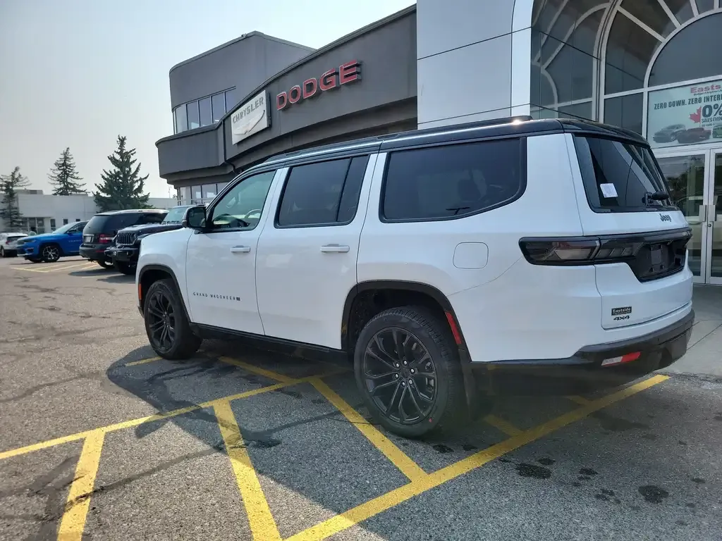 Jeep Grand Wagoneer 2026 photo 2