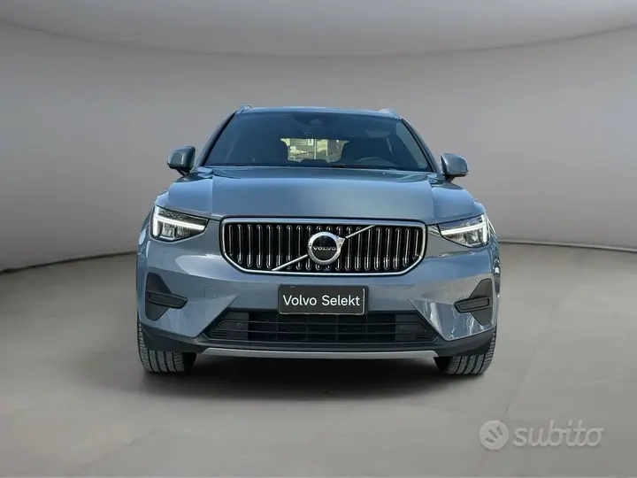 Volvo Xc40 2023 photo 4