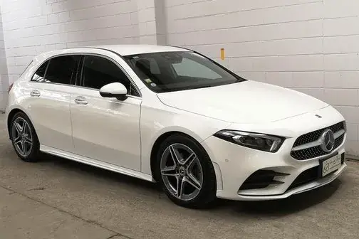 Mercedes-Benz A 180