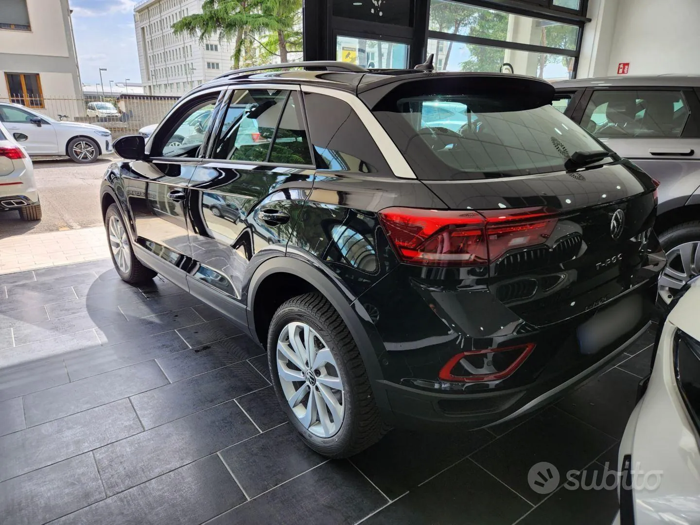 Volkswagen T-Roc 2023 photo 5