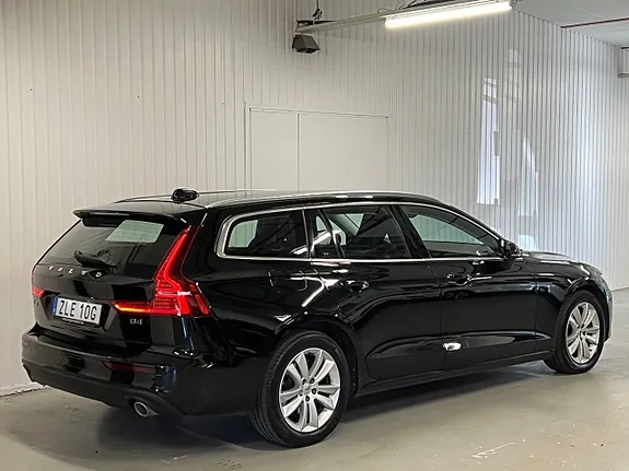 Volvo V60 2021 photo 5