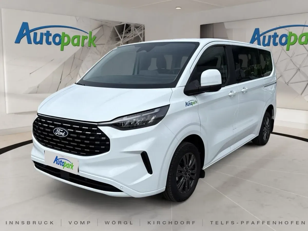 Ford Tourneo