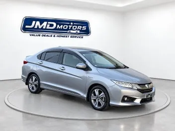 Honda Grace 2016 photo 2