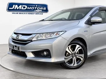 Honda Grace 2016 photo 5