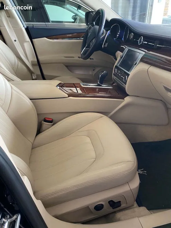 Maserati Quattroporte 2013 photo 3
