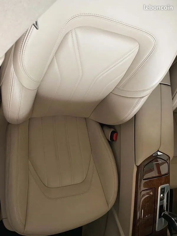 Maserati Quattroporte 2013 photo 5