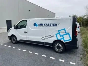 Renault Trafic 2023 photo 2