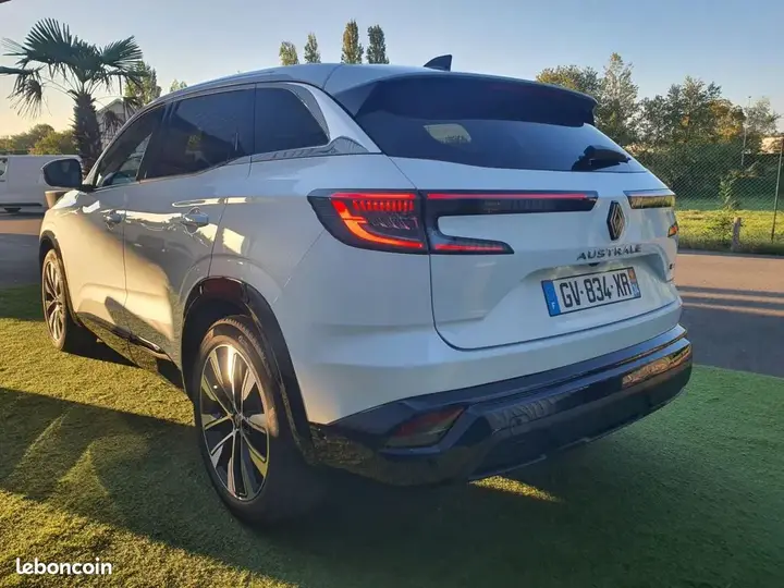 Renault Austral 2024 photo 3