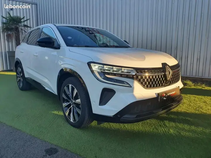Renault Austral 2024 photo 2