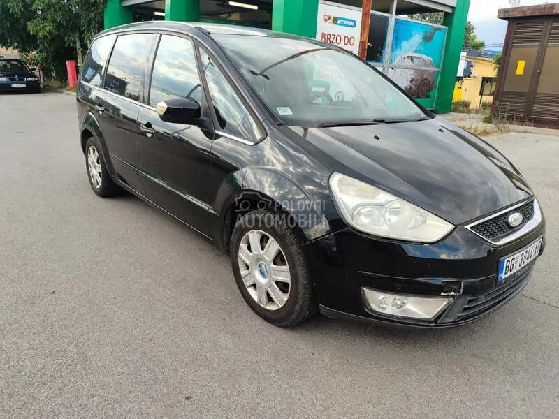 Ford Galaxy 2009 photo 2