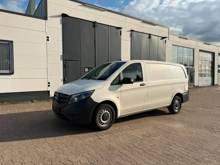 Mercedes-Benz Vito 116