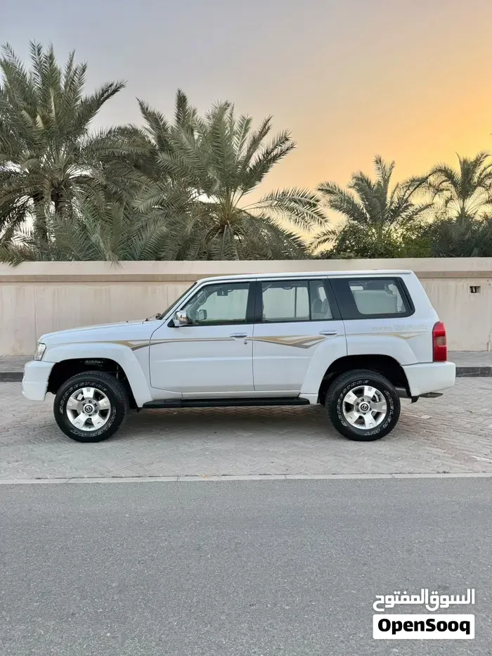 Nissan Patrol 2008 photo 4