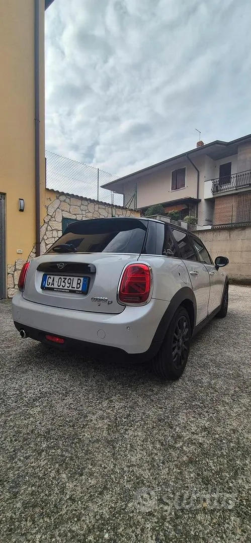 Mini Cooper D 2020 photo 4
