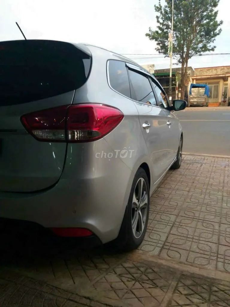 Kia Rondo 2016 photo 5